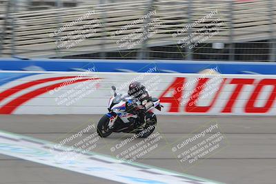 media/Oct-15-2022-Fastrack Riders (Sat) [[9a18b22502]]/Level4/Start Finish 900am/